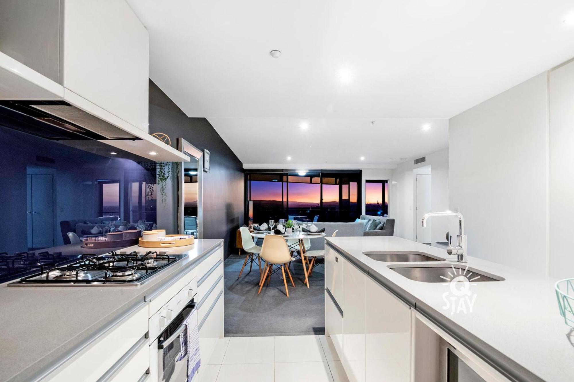 Circle On Cavill Surfers Paradise Mid Week Madness Deal - Q Stay Gold Coast Exteriér fotografie