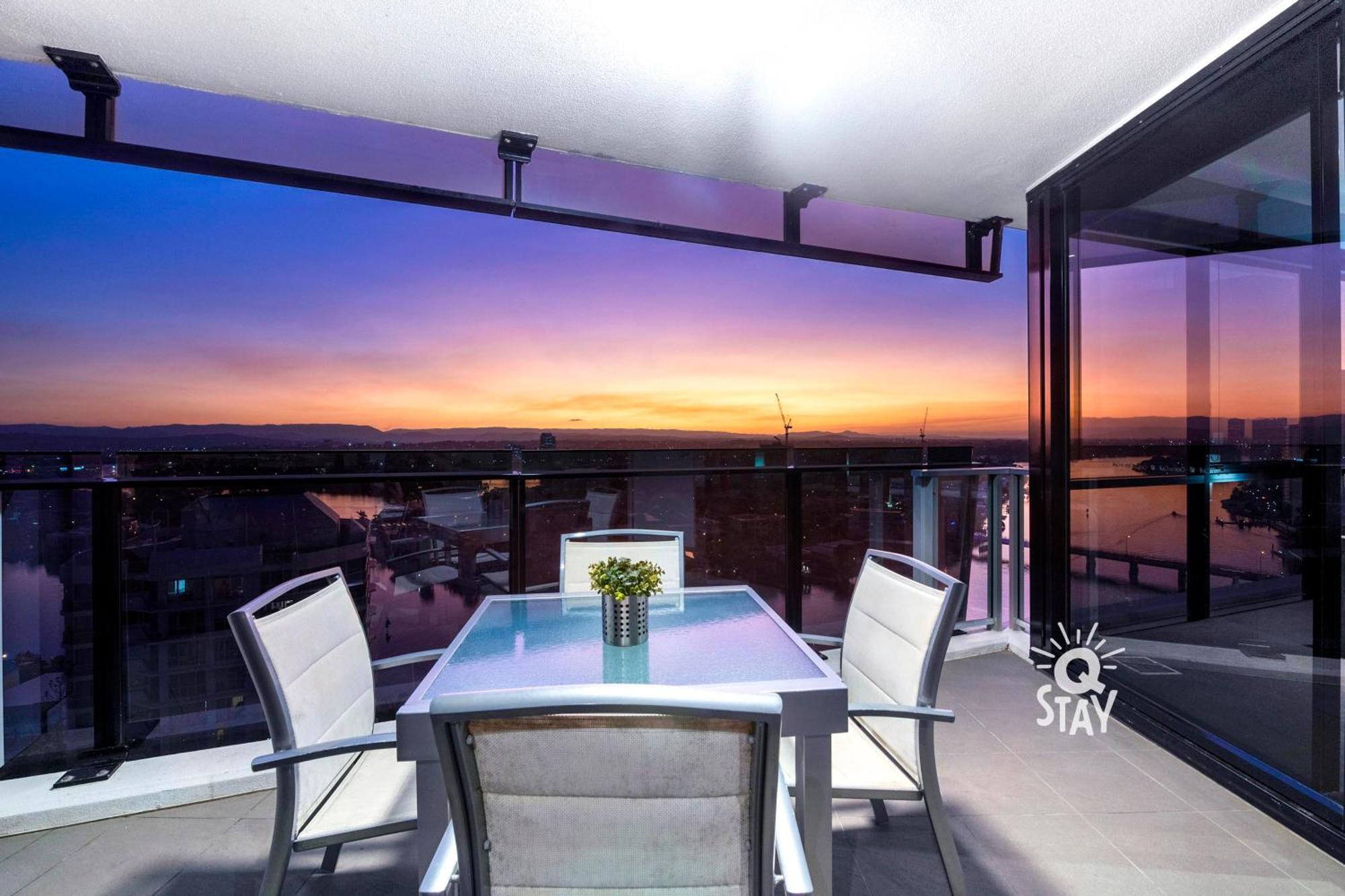 Circle On Cavill Surfers Paradise Mid Week Madness Deal - Q Stay Gold Coast Exteriér fotografie